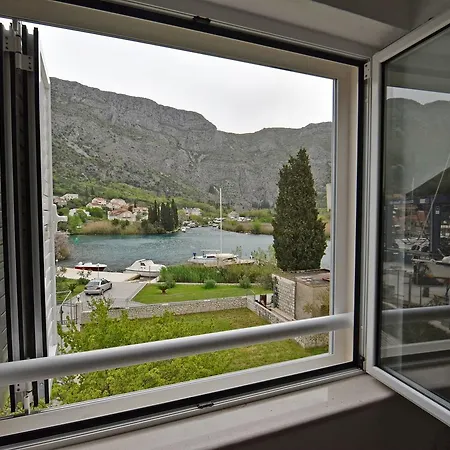 Apartment Lorena *